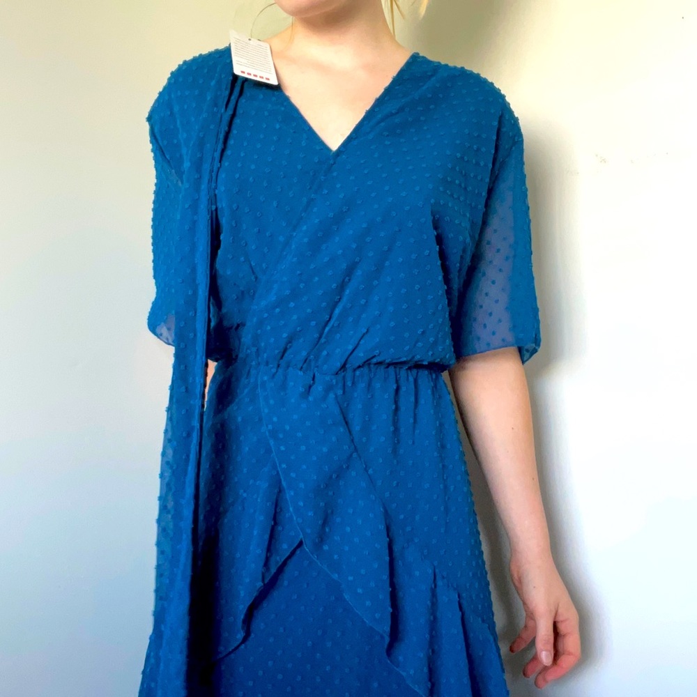 Blue summer dress XL with adjustable tie and elastic scrunch waist
